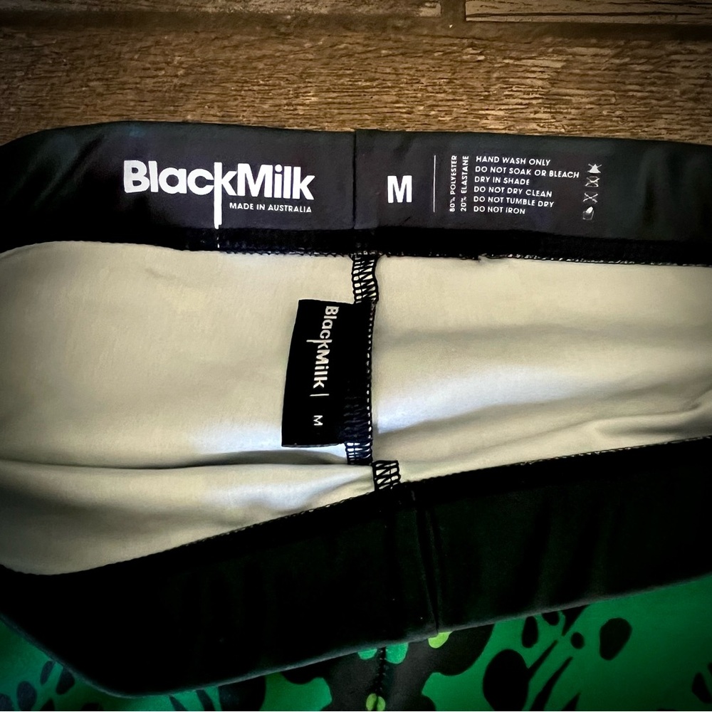BlackMilk Green and Black mean serpent Leggings M - Picture 7 of 7